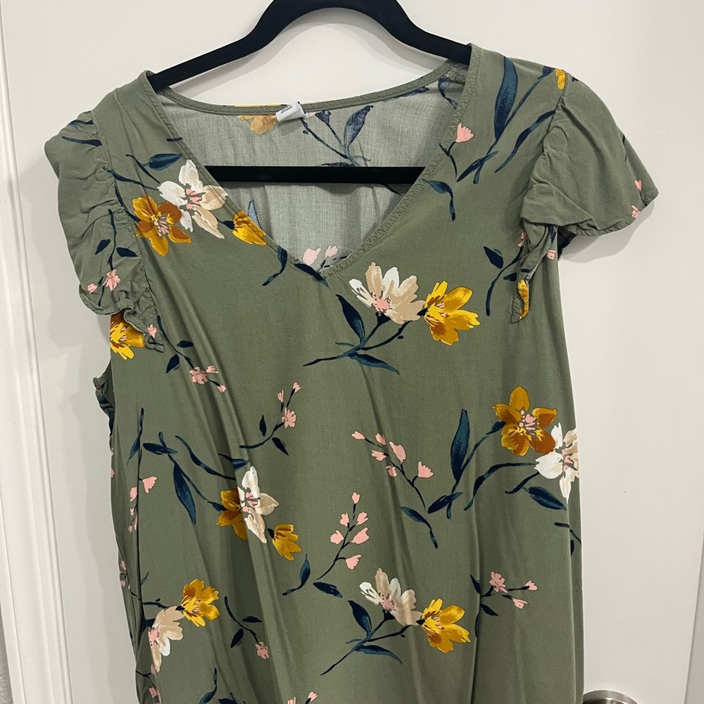 Old Navy Green Top with Floral Accents